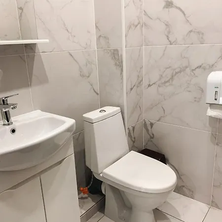 Apartmets Domovik мира 11с кв 7 вместительная трёхкомнатная Apartment Mukatschewo